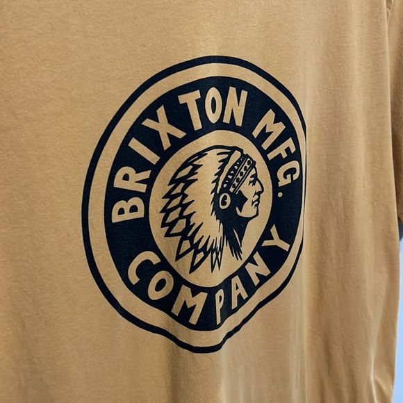 Brixton RIVAL Screenprint Standard Fit Short Sleeve   Men's T-Shirt - Picture 2 of 4